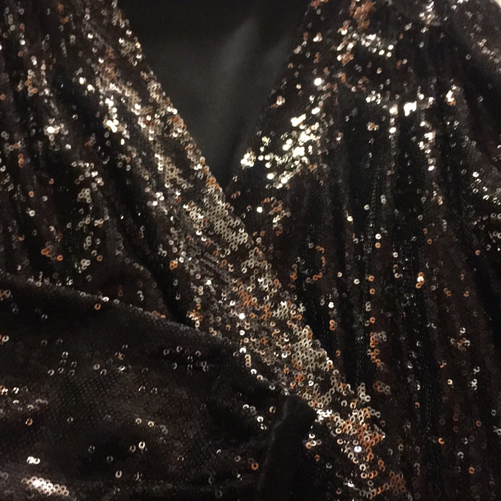 Black sequin party dress